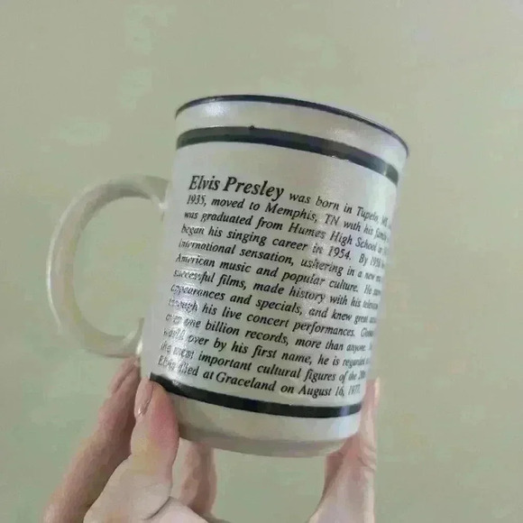 Elvis  mug - Picture 4 of 7